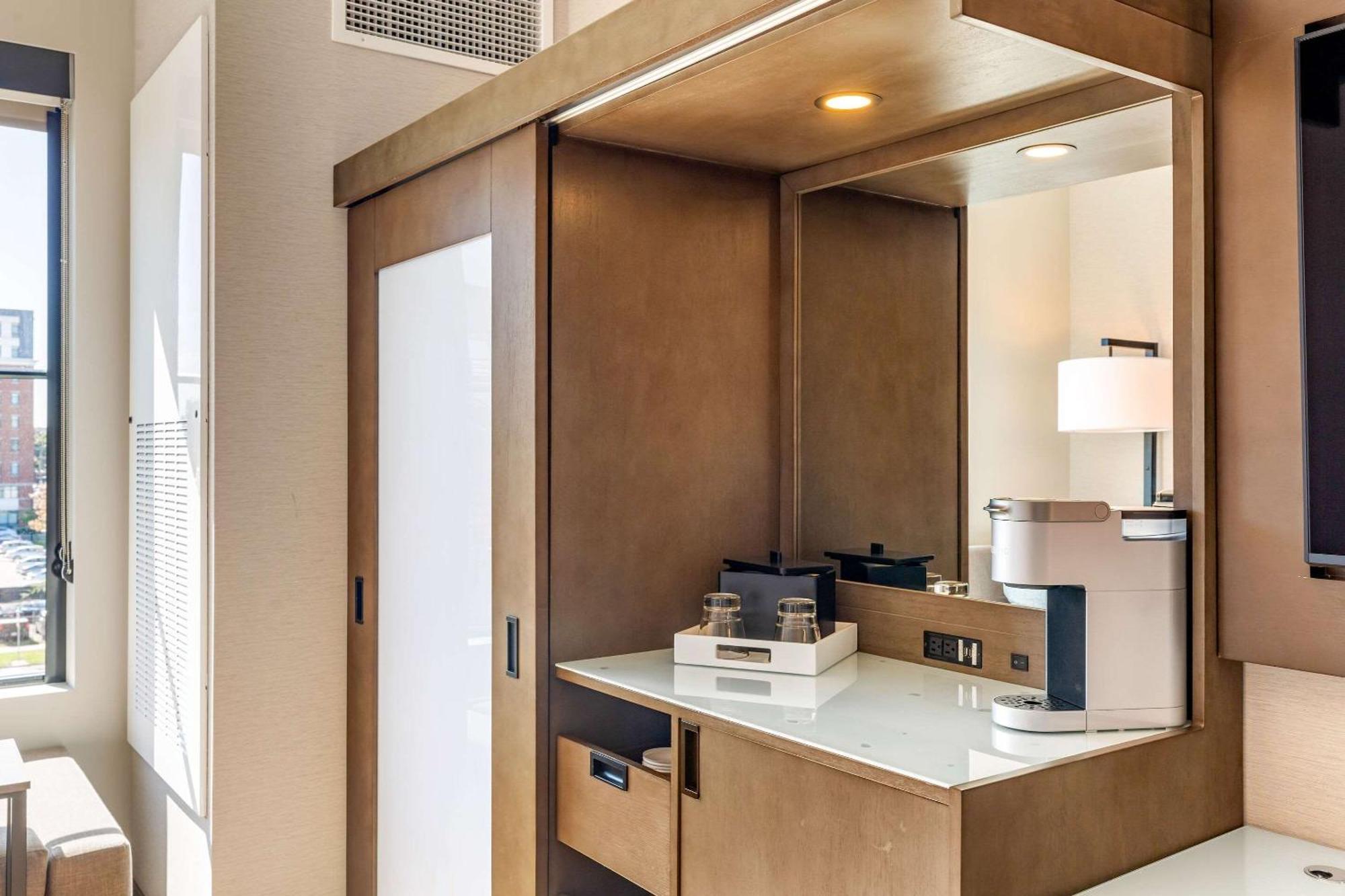 Cambria Hotel New Haven University Area Ngoại thất bức ảnh